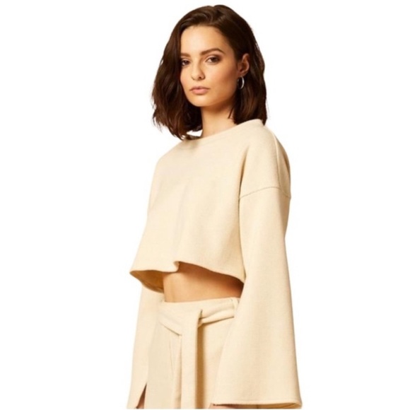 NWT Choosy Elsa Cream Ribbed Boxy Cropped Sweater Slit Bell Sleeves SZ XS - Picture 2 of 6